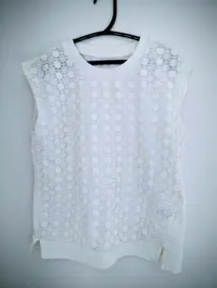 GU レースデザインノースリーブ