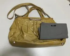 訳あり…miu miu ミュウミュウ エナメル 2way ショルダーのサムネイル