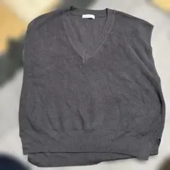 グレー Vネック ニットベスト