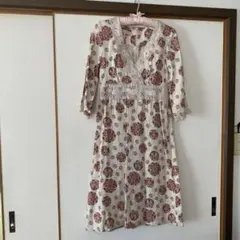 ローラアシュレーワンピース