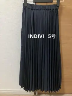INDIVI プリーツスカート　5号　ネイビー　紺色　未使用