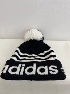 adidas ボンボン付きニット帽 M ブラック　ホワイト