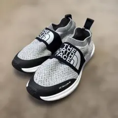 値下げしました♬THE NORTH FACE ULTRA LOW IIIのサムネイル
