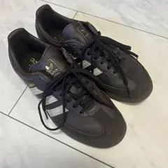 adidas×UR SAMBA OG スニーカー