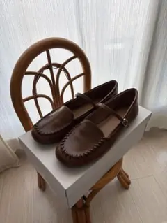Charles & Keith レディース革靴ローファーのサムネイル