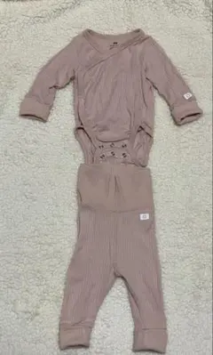 H&Mリブ編みロンパースとパンツセット