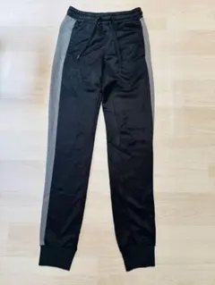 PUMA ジョガーパンツ ブラック/グレー　Sサイズ相当（USのXS）