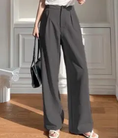 SHEIN シーイン ストレートパンツのサムネイル