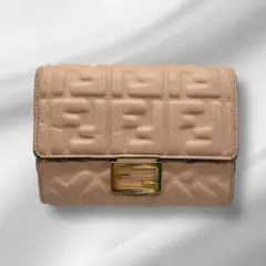 2025年最新】Fendi レディース 折り財布の人気アイテム - メルカリ