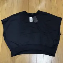 【新品未使用 タグ付き】Aga ノースリーブトップス ブラック 9号