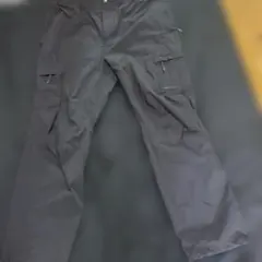 H&M メンズ カーゴパンツ ブラック Mサイズのサムネイル