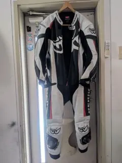2026年最新】berikレーシングスーツの人気アイテム - メルカリ