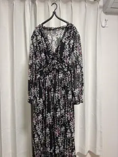 SHEIN 花柄 シフォンワンピース ブラック Lサイズ