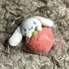 ♡Sanrio×ファミリーマート♡シナモロールいちごマスコットぬいぐるみ♡未使用
