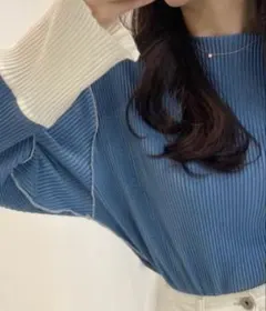 ブルー・アイボリー ボトルネック プリーツ トップス S-M