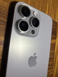 iPhone 15 Pro Max 256GB 超美品