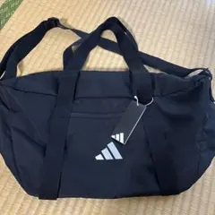 アディダス　バッグ