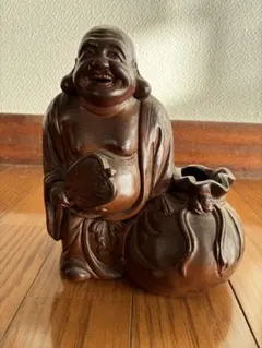 飛騨一位一刀彫 木彫 在銘 国之作 布袋 置物 共箱 立像 布袋像 七福神 彫刻 飛騨一位一刀彫 木彫 在銘 国之作 布袋 置物 共箱 立像 布袋像 七福神
