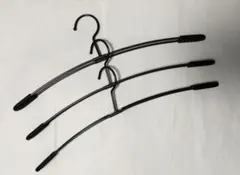 滑り止め付き金属製厚物衣類ハンガー3本セット