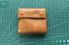 レザークラフト 二つ折り財布