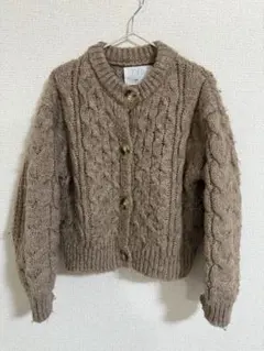 ZARAキッズ　ベージュ ケーブル編み カーディガン