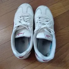 Puma ホワイト/レッド スニーカー