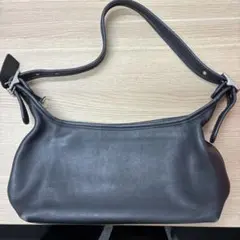 COACH ブラック レザー ショルダーバッグ