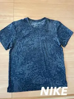 NIKE ダークブルー シャツ