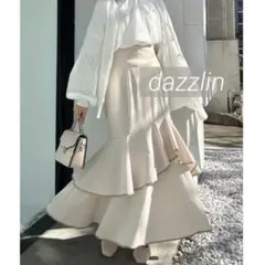 dazzlin パイピング フリルスカート