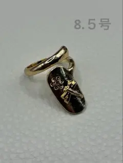 Item thumbnail for item 35e9ac36-1551-49cd-8d26-e81cbc2d4014