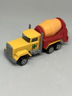 マジョレットミニカー タンクローリー　食玩　匿名配送のサムネイル