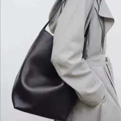 トートバッグ 本革 バケツ型 縦型 ブラック Lサイズ 軽量 ワンショルダー ②