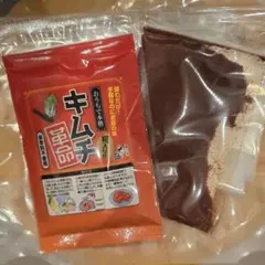 無添加キムチ革命 唐辛子パウダー付きのサムネイル