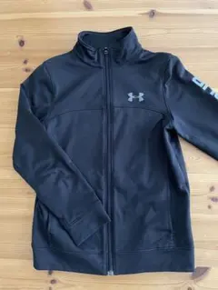 アンダーアーマー　ジャージ　150 黒