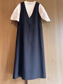 ジャーナルスタンダード　Vネック　ノースリーブワンピース　ブラック