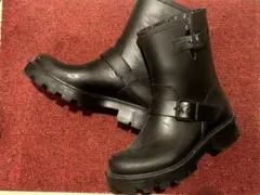 Item thumbnail for item 17baf25e-72aa-43ba-8bd5-cbedb690f978