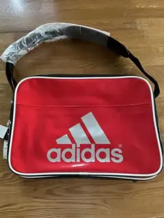 adidas 赤 ショルダーバッグ