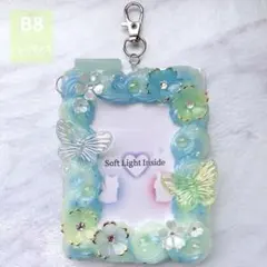 【B8】トレカケース ホイップデコ 硬質ケース 推し活 水色×黄色 蝶 花