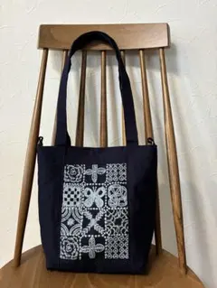 ミナペルホネン　刺繍トートバッグのサムネイル