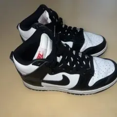 レディース　Nike ハイカットスニーカー ホワイト/ブラック　22.5cm