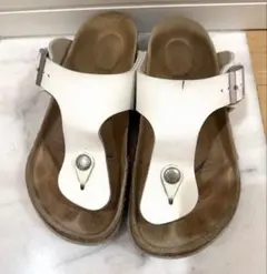 【538】BIRKENSTOCK サンダル ギゼ　白　 35 22.5cmのサムネイル