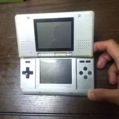 [ジャンク]ニンテンドーDS シルバー 本体