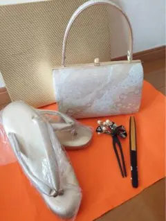 和装用ゴールドクラッチバッグと草履セット