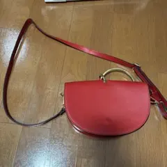 【GW値下中】 メゾンヴァンサン　レッド ハーフムーン型 ショルダーバッグ