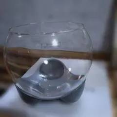 丸型 容器