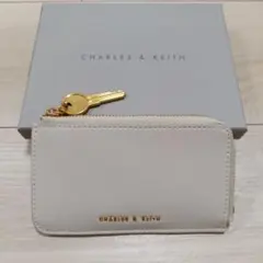 CHARLES & KEITH カードケース