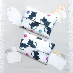 ポケットティッシュケース　にゃんこ柄　黒猫柄　ホワイト系　白色　ハンドメイド