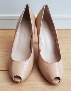 エナメルパンプス　オープントゥのサムネイル