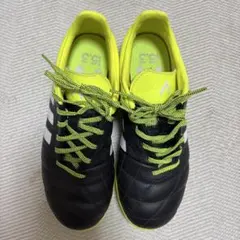 adidas サッカーシューズ ブラック/イエロー