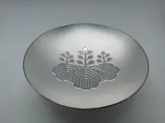 内閣総理大臣贈呈 銀杯 純銀 SILVER 共箱 品位証書付 記念品 内閣総理大臣贈呈 銀杯 純銀 SILVER 共箱 証書付き 平和祈念 記念品